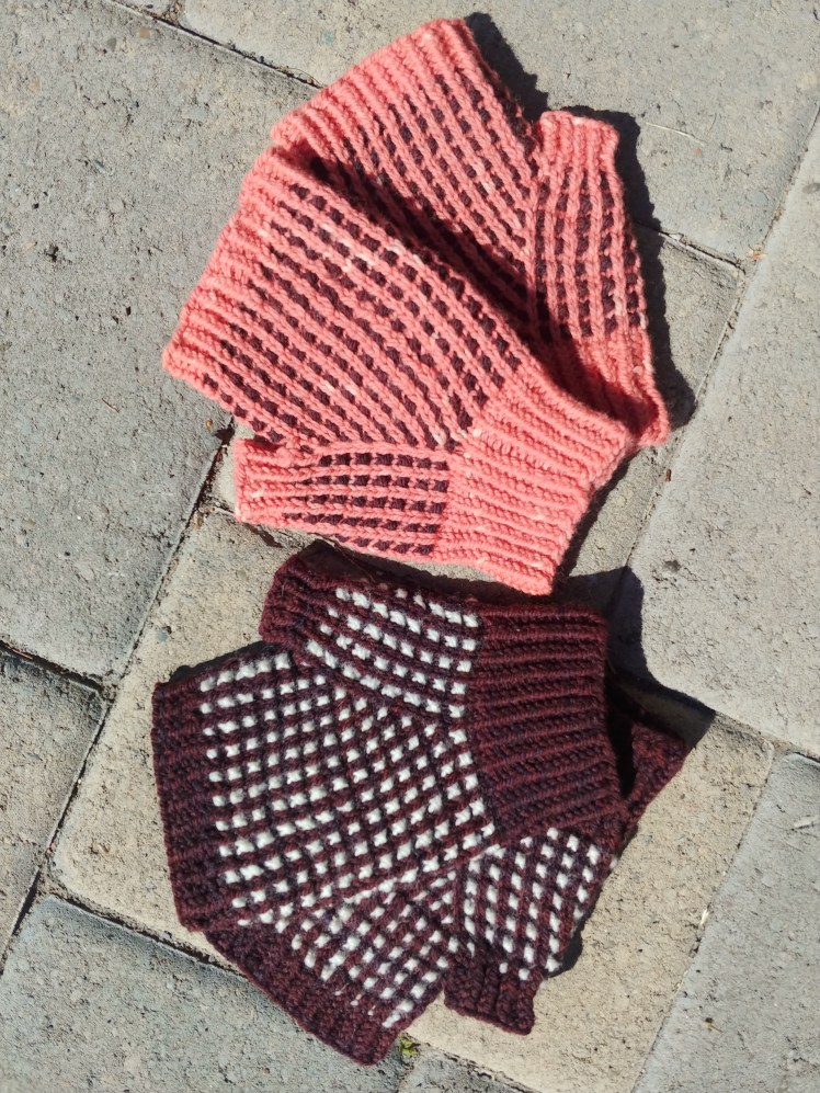 Off the Grid&nbsp;Mitts